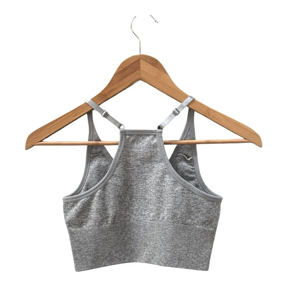 NWT Women’s Grey Racerback Sports Bra with Adjustable Straps! Small